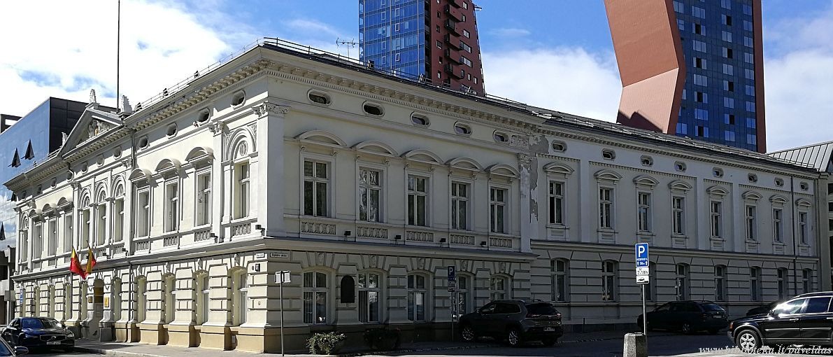 Danes Str. 17, 2022.