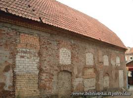 Turgaus Platz 3, 2002.