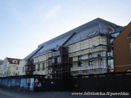 Teatro g. 2, 2013 m. (Iš Žvejų g. pusės)