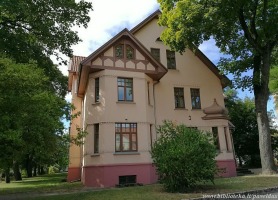 H. Manto Str. 49, 2022.