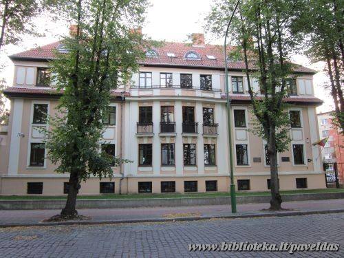S. Neries Str. 4, 2012.
