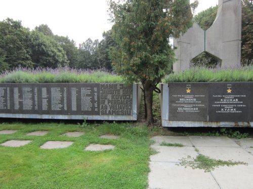 Das Denkmal für sowjetische Soldaten, 2014.