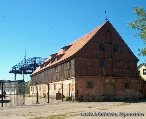 24 Zveju St. 2002.