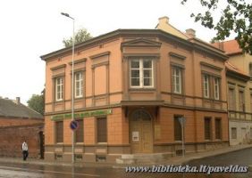 1 Kursiu Sq. 2002.