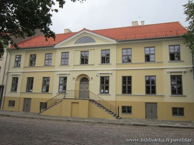 11 Puodziu St. 2013.