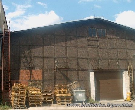 Complex of warehouses ( 7 Artoju St. ) 2002.