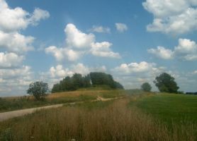 The Zarde, Kuncu Mound with a settlement, 2012.