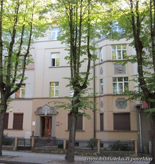S. Nėries g. 10, 2012 m.
